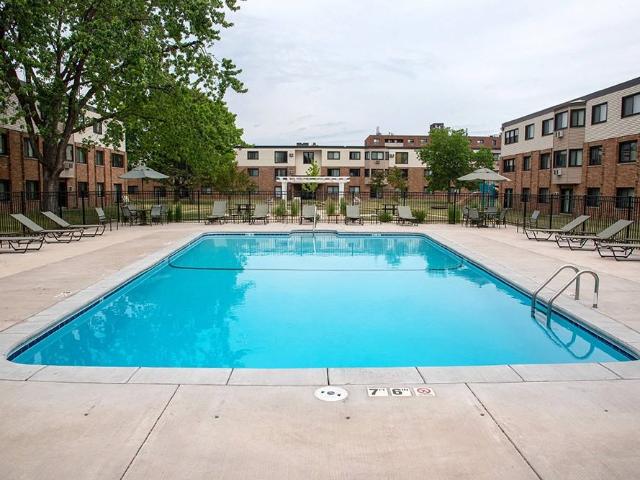 Apartment for rent in Maple Grove