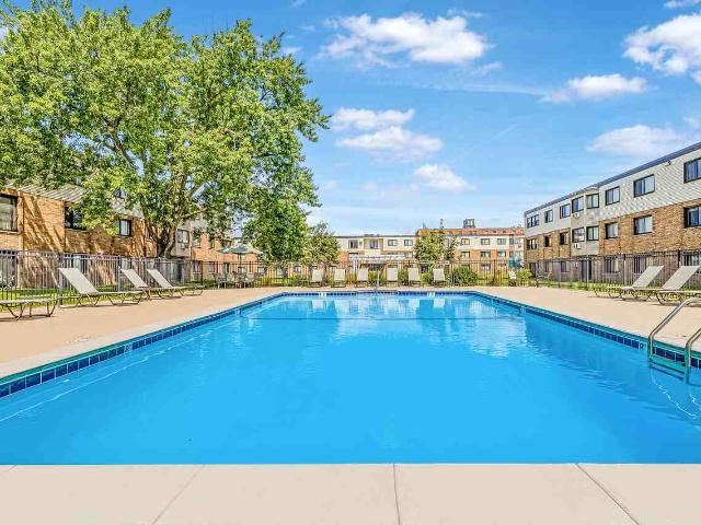 Apartment for rent in Hennepin, Minnesota