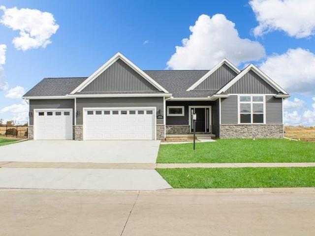 House for sale in Mahomet, Illinois