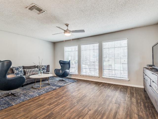 Apartment for rent in Denton, Denton County