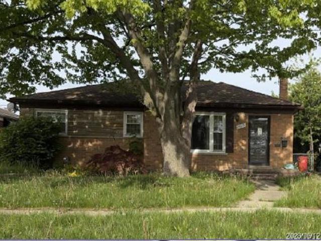 House for sale in Eastpointe, Michigan