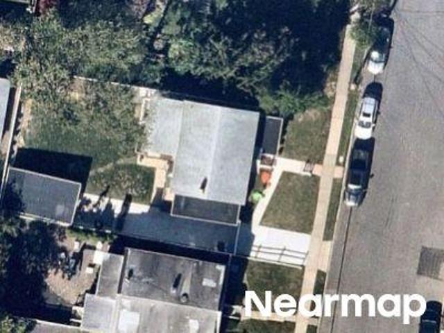 House for sale in Avenel, New Jersey