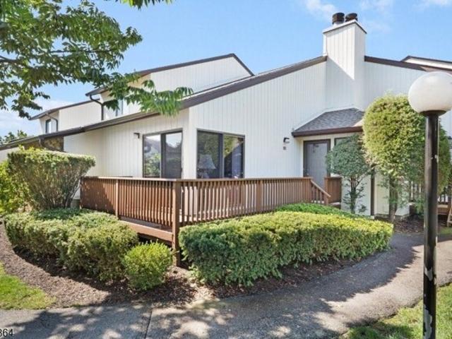House for sale in Florham Park, New Jersey