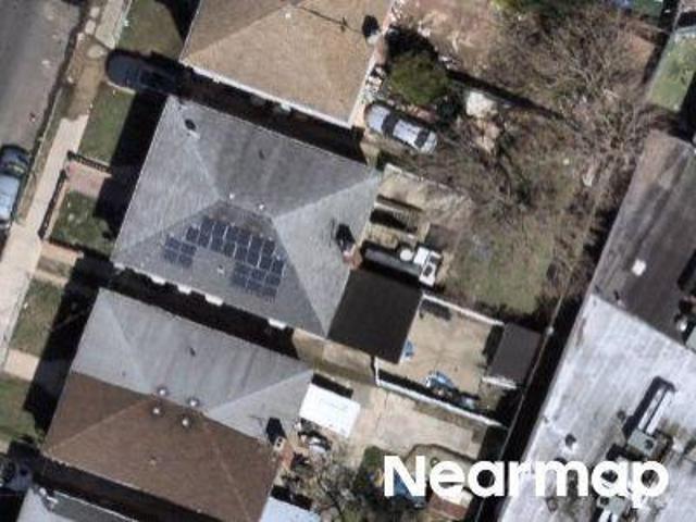 House for sale in Queens, Arverne