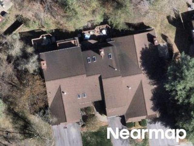 Condo for sale in Clinton