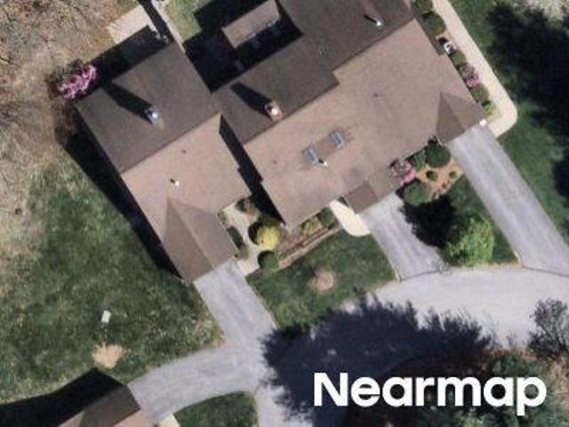 Condo for sale in Clinton