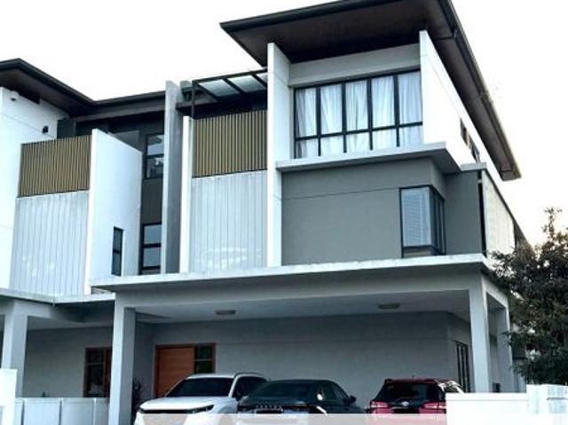 House for sale in Kajang, Langat