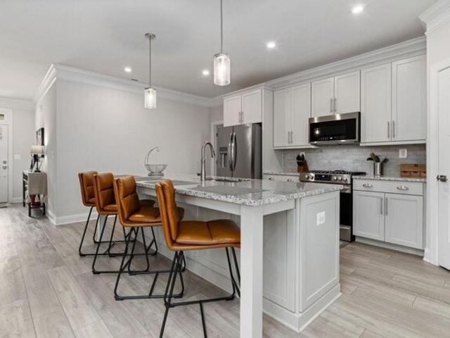 Condo for sale in Waynesboro