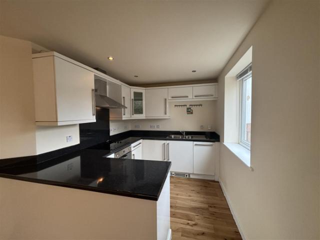 Apartment for rent in Shelf, West Yorkshire