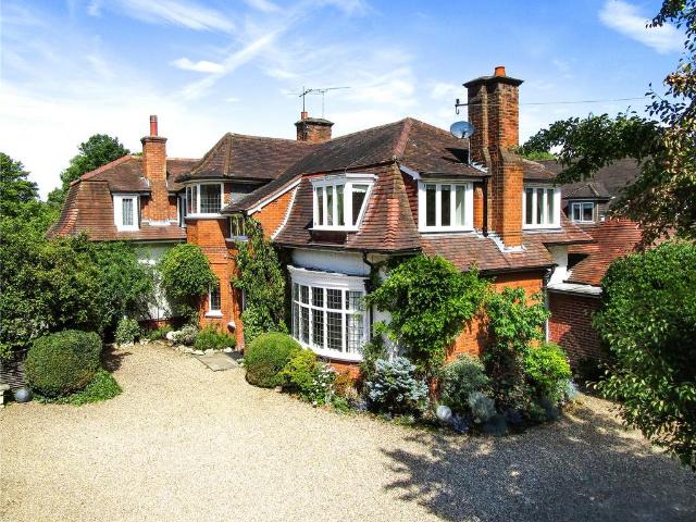 House for rent in Sunningdale