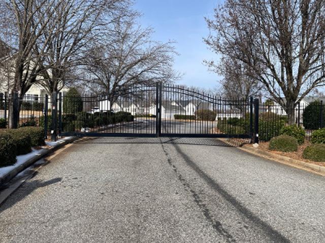 House for sale in Summerwoods, Mauldin