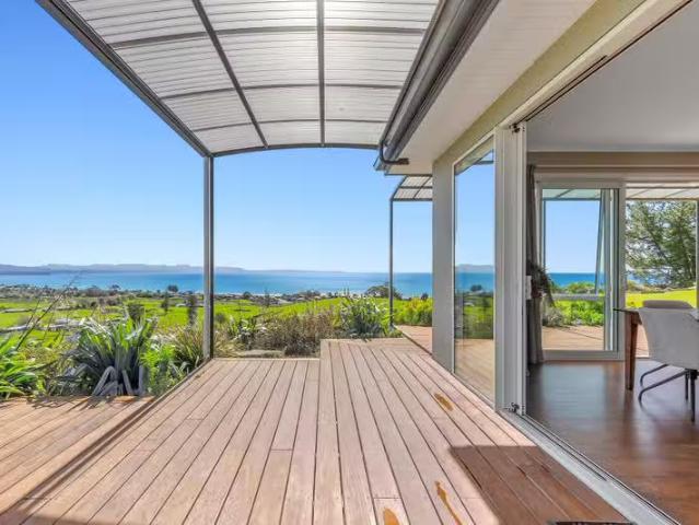 House for sale in Clifton, Pōhara