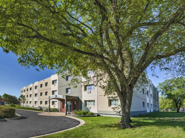 Apartment for rent in East St. Paul, Manitoba
