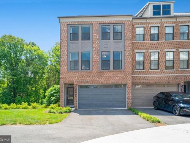 House for sale in Chantilly