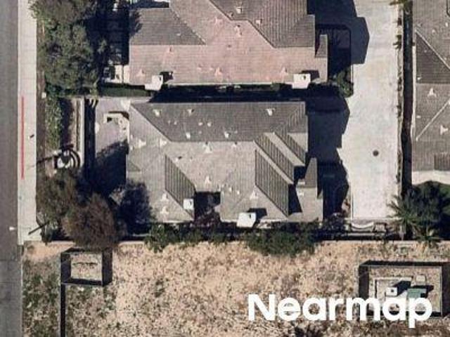 House for sale in Signal Hill, California