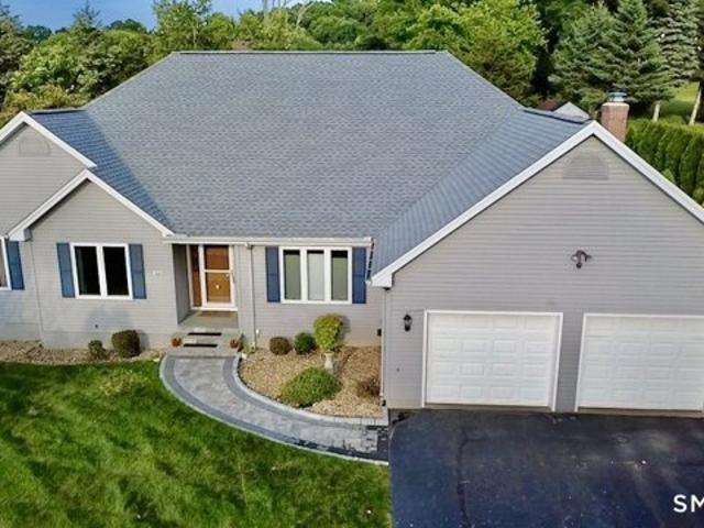 House for sale in Newington, Connecticut