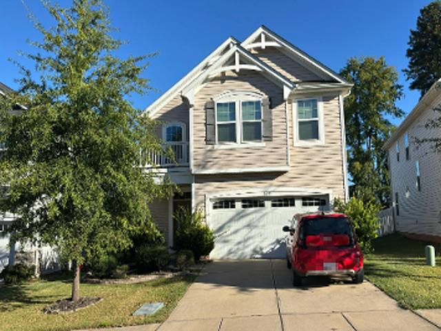 House for sale in Charlotte, Mecklenburg County