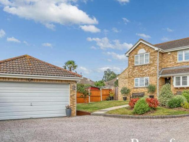 House for sale in Sunnymede, Basildon
