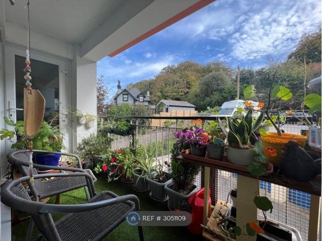 Apartment for rent in Wellswood, Torquay