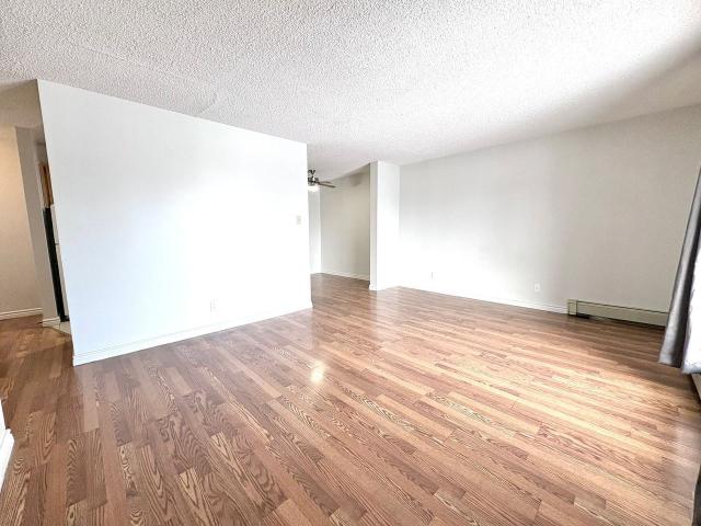 Apartment for rent in Wedgewood, Alberta