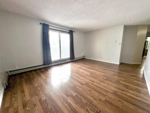 Apartment for rent in Wedgewood, Alberta