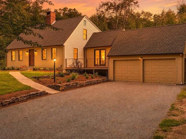 House for sale in New Hampshire