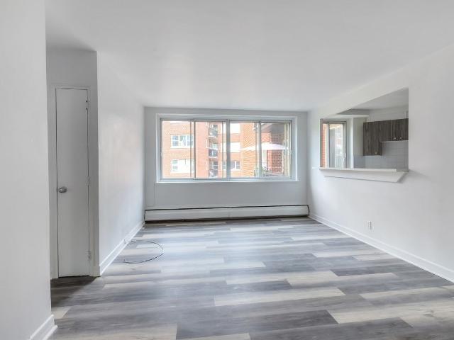 Apartment for rent in St. Leonard's, Quebec