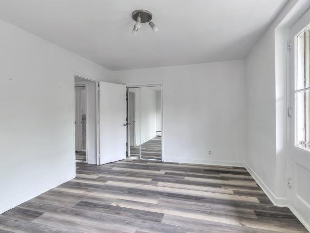 Apartment for rent in St. Leonard's, Quebec
