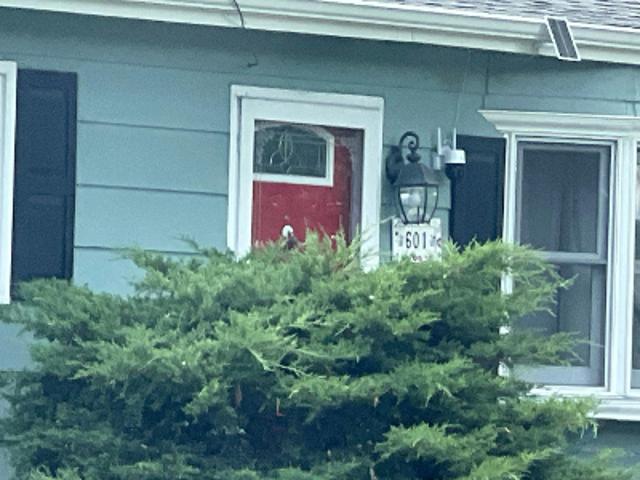 House for sale in Streamwood, Illinois