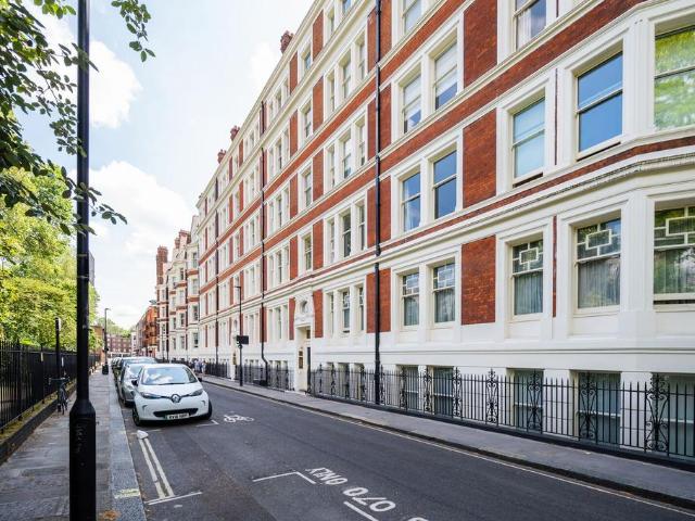 House for rent in Bloomsbury, Greater London