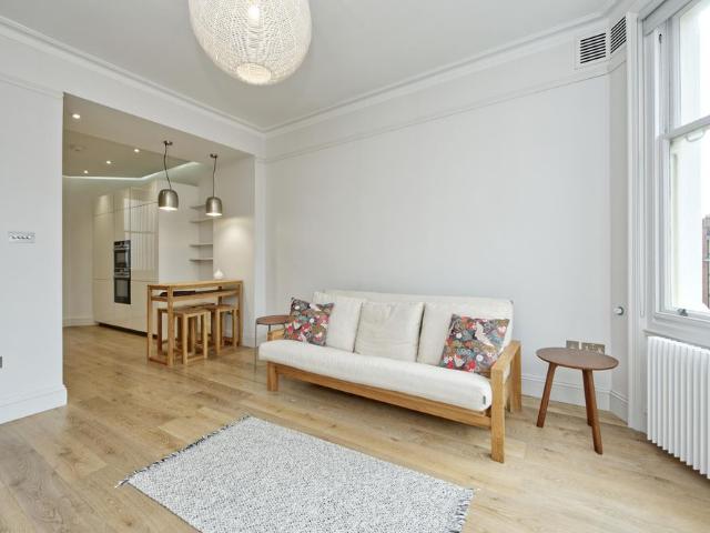 Apartment for rent in London Borough of Camden, Greater London