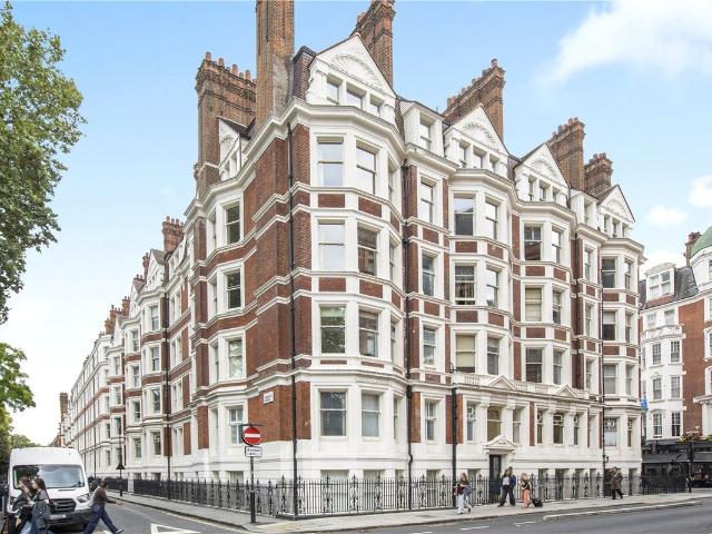 Apartment for rent in London Borough of Camden, Greater London