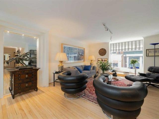 Apartment for rent in Saint Giles, Cat Hill