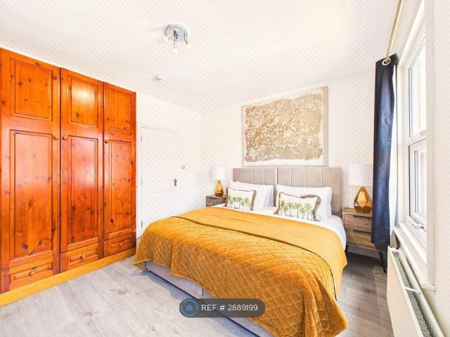 House for rent in Spring Park, Luton