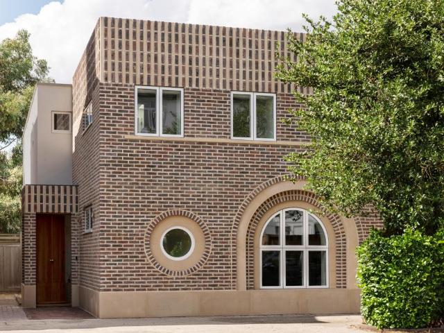 House for rent in London Borough of Merton, Raynes Park