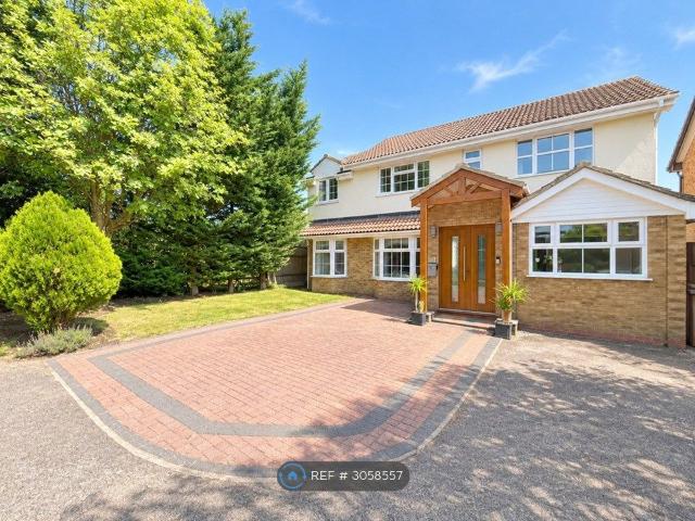 House for rent in Emmbrook, Wokingham