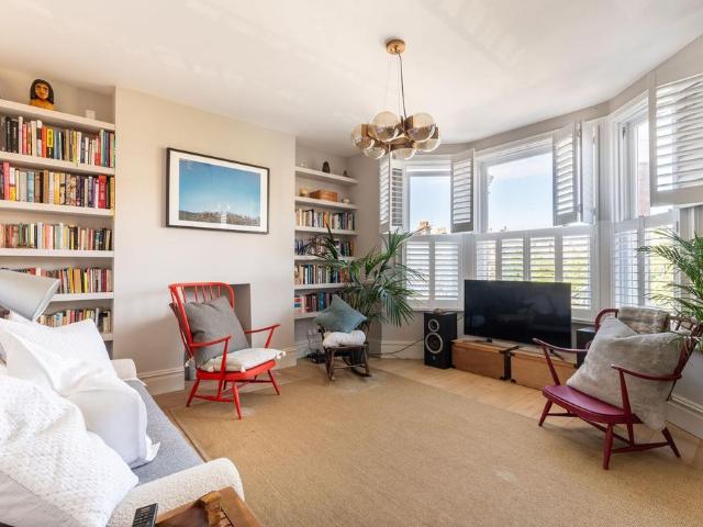 Apartment for rent in Harlesden, Greater London