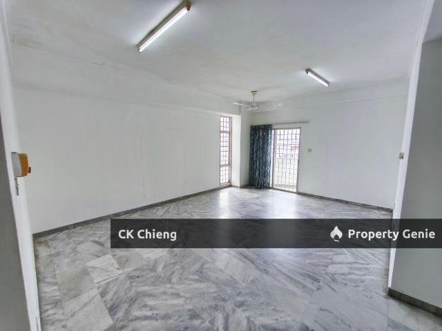 Condominium for sale in Petaling, Damansara Damai