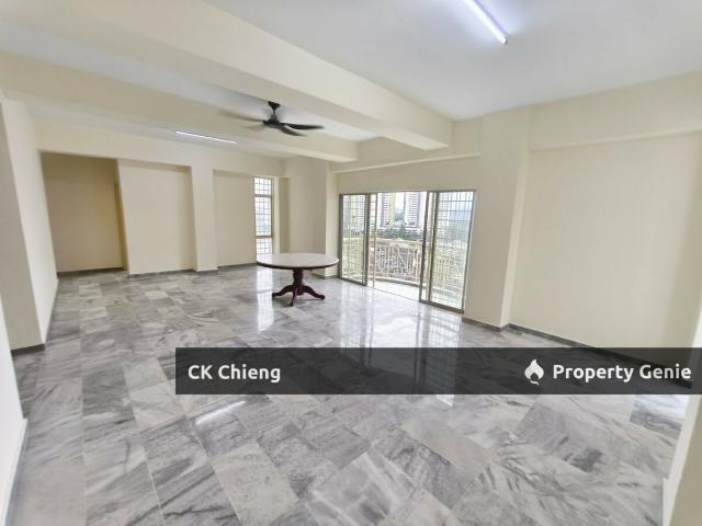 Condominium for sale in Petaling, Damansara Damai