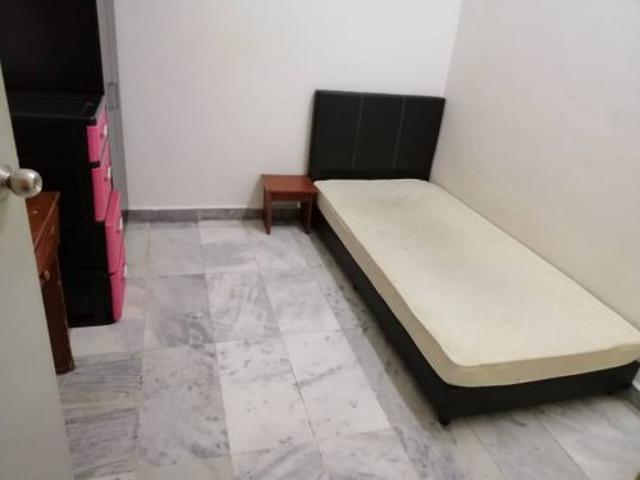Room for rent in Petaling, Damansara Damai