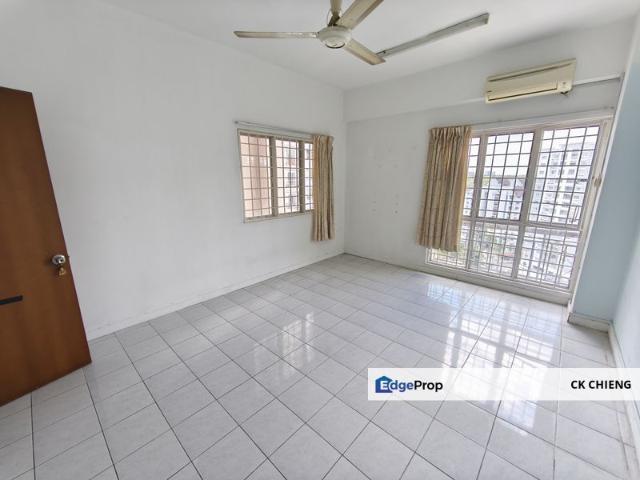 Condominium for sale in Petaling, Damansara Damai