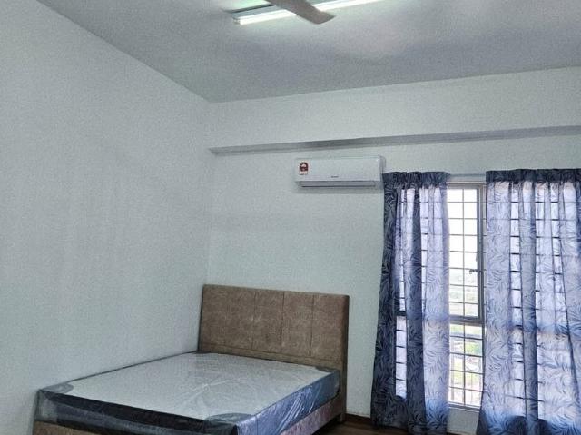 Room for rent in Petaling, Damansara Damai