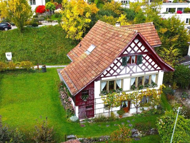 Reihenfamilienhaus kaufen in Maur, Zürich