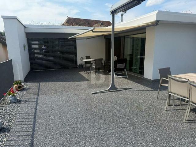 Attikawohnung mieten in Zurzach, Aargau