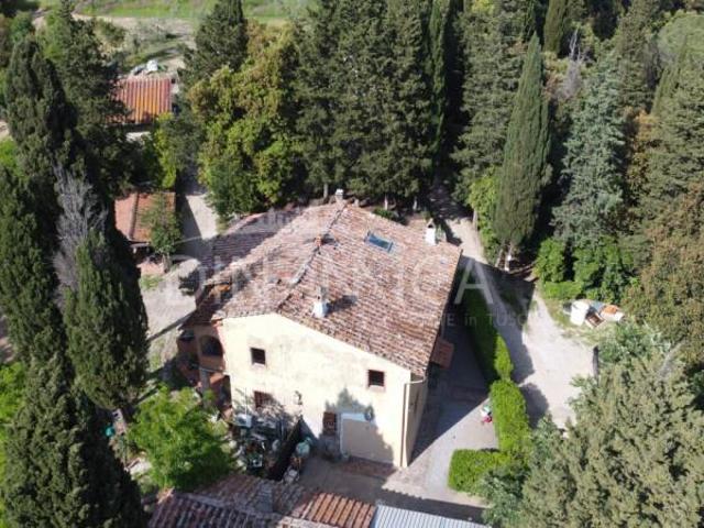 Casa in vendita a Legoli, Toscana
