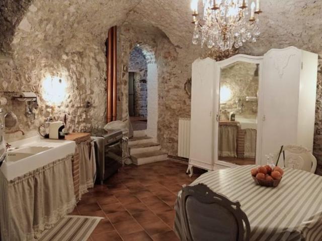 Appartamento in vendita a Scheggino, Umbria