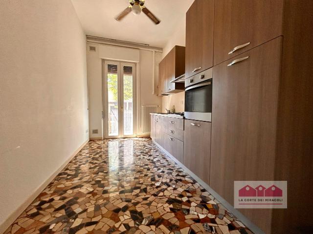 Appartamento in affitto a Santa Caterina, Vicenza
