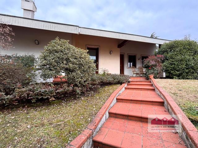 Villa Indipendente in affitto a Olmo, Creazzo