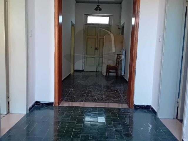 Villa Indipendente in affitto a Ponzano Magra, Santo Stefano Di Magra