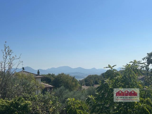 Villa Indipendente in affitto a San Donato, Villaga